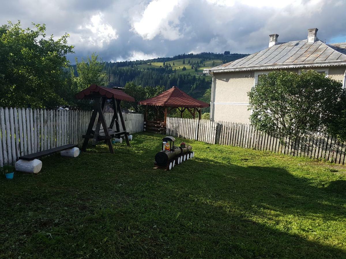 Apartament Tiatim Lejlighed Vatra Dornei Eksteriør billede